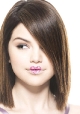 Selena Gomez Kiss & Tells